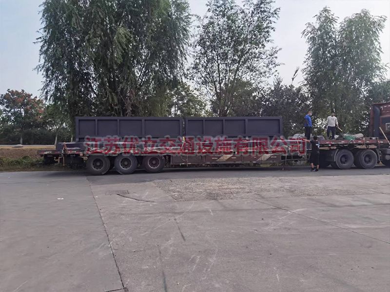 河北承德不锈钢候车亭样品发货